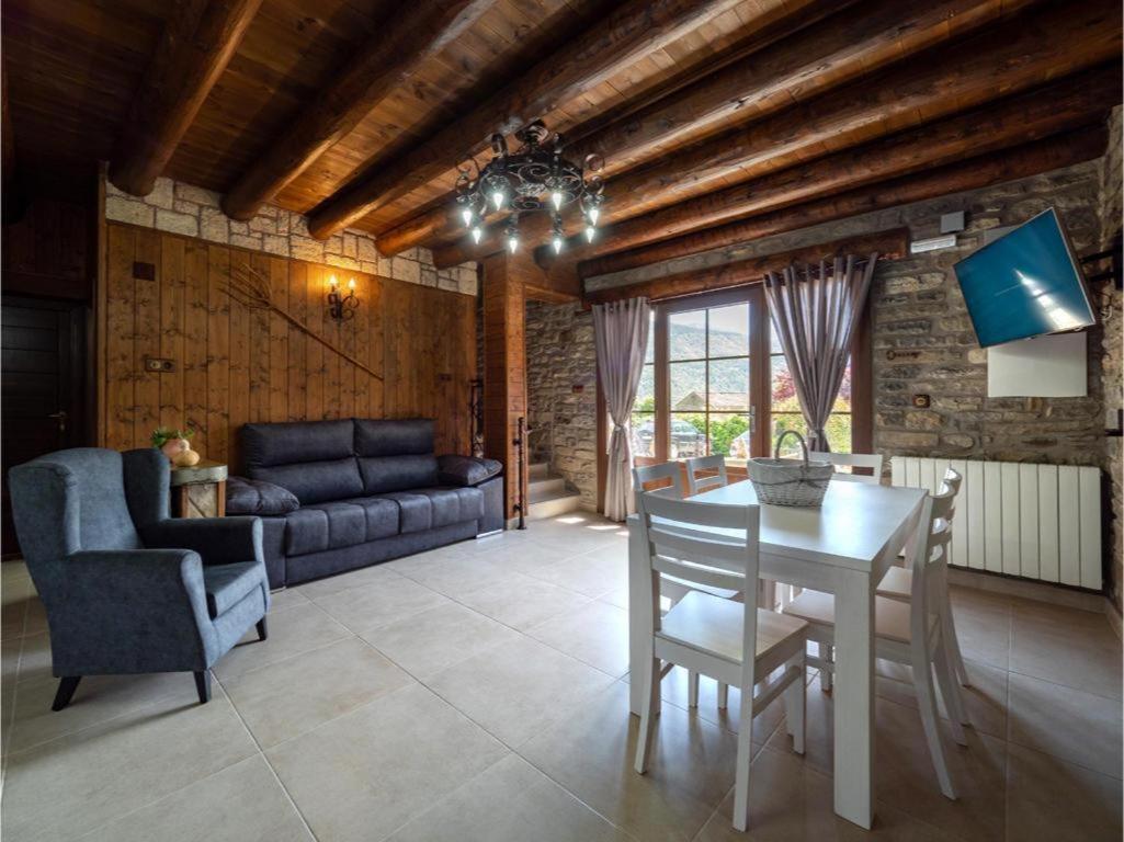 Casa Perico * Borrastre